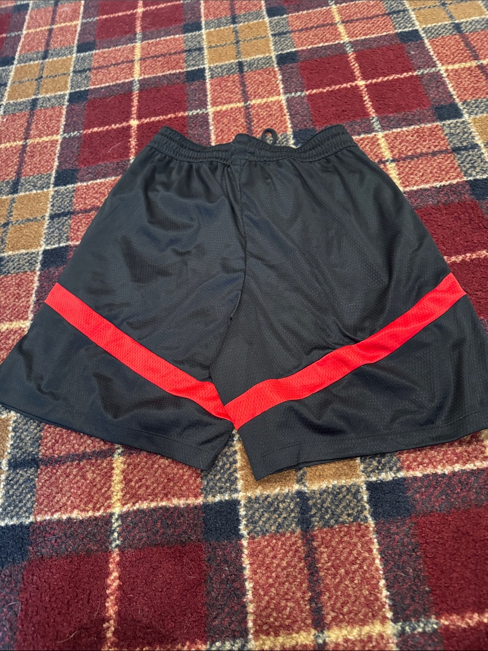 Nike preworn Men’s Black Athletic Shorts with Red Accent. Size large - Picture 4 of 4